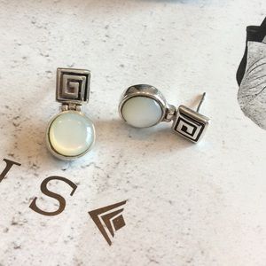Silpada Mother Of Pearl Post Earrings